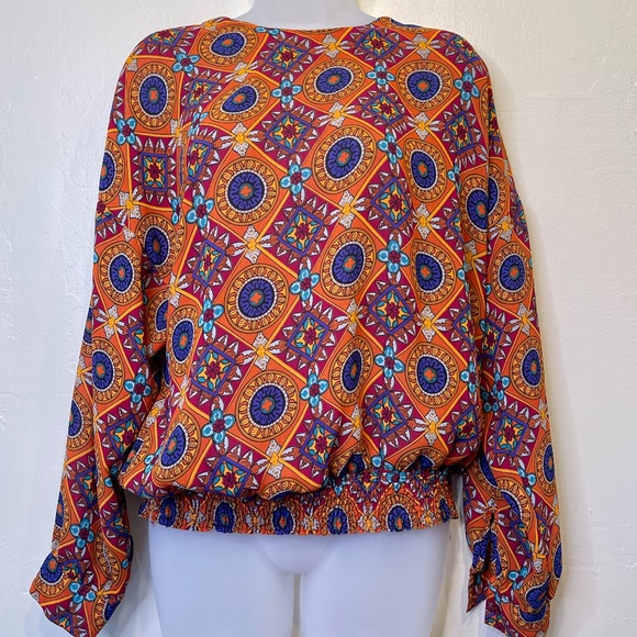 Sharpely | VTG Geo Print Cinched Waist Long Sleeve Round Neck Lightweight Blouse - Picture 3 of 11